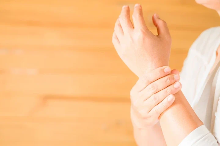 Kol Kullanımı Ve Tendon Yüklenmesi Arasındaki İlişki